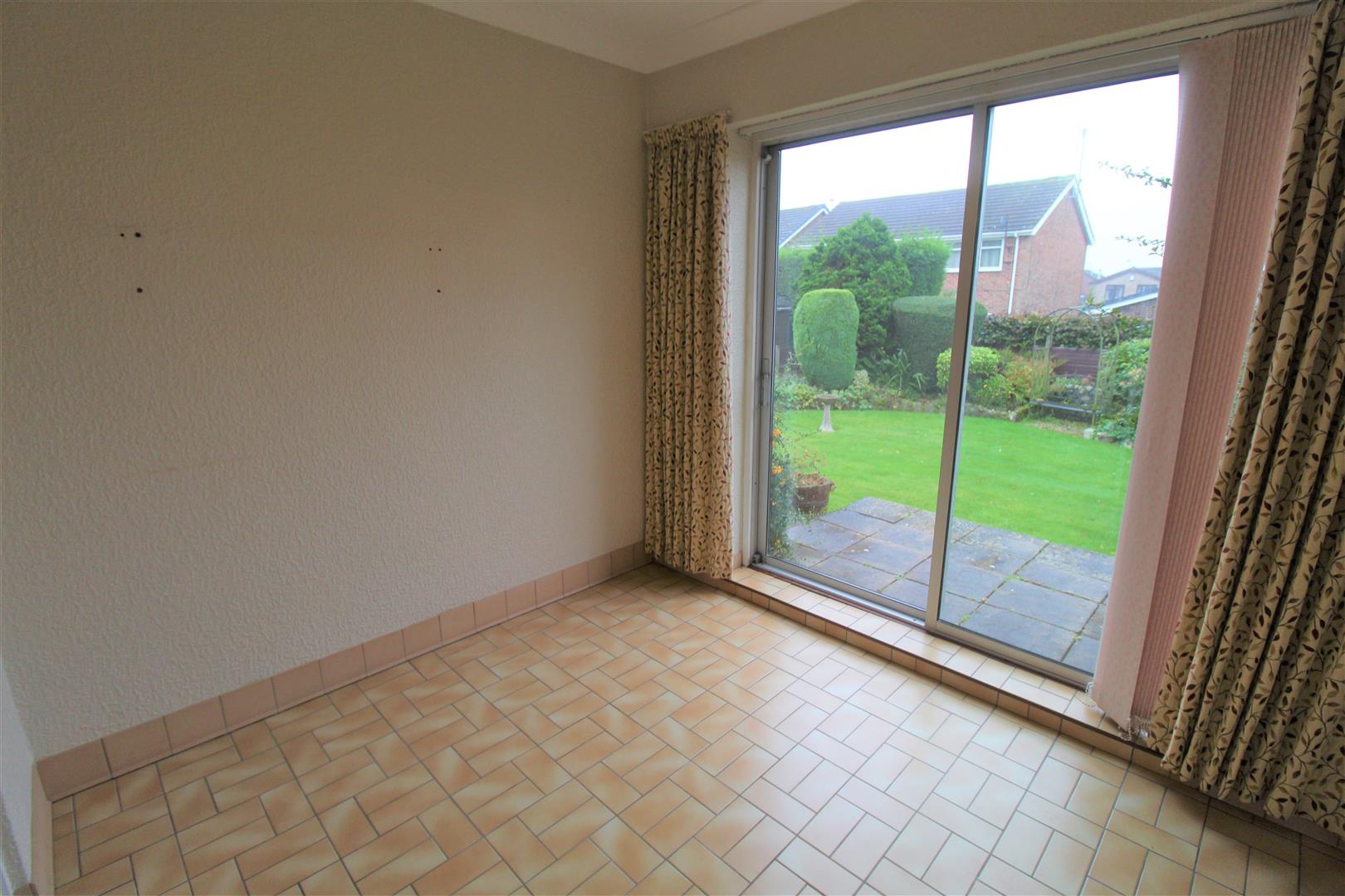 Uplands Avenue, Werrington, Stoke-On-Trent